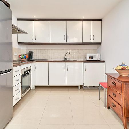 1 Bed Apartment With Sea View เนร์คา ภายนอก รูปภาพ