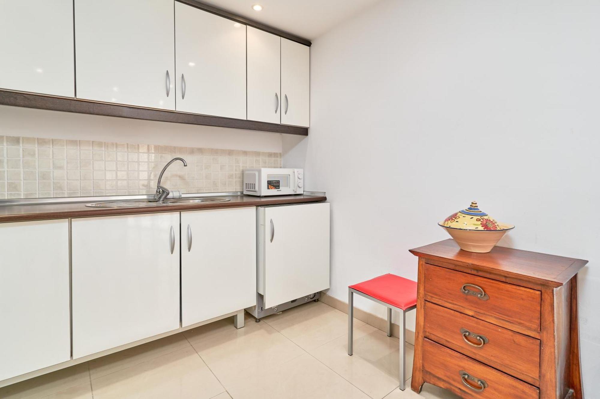 1 Bed Apartment With Sea View เนร์คา ภายนอก รูปภาพ