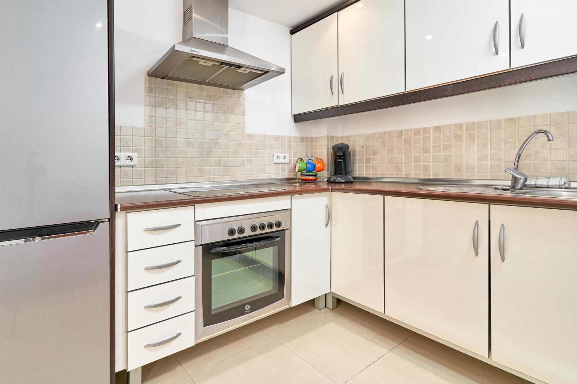 1 Bed Apartment With Sea View เนร์คา ภายนอก รูปภาพ